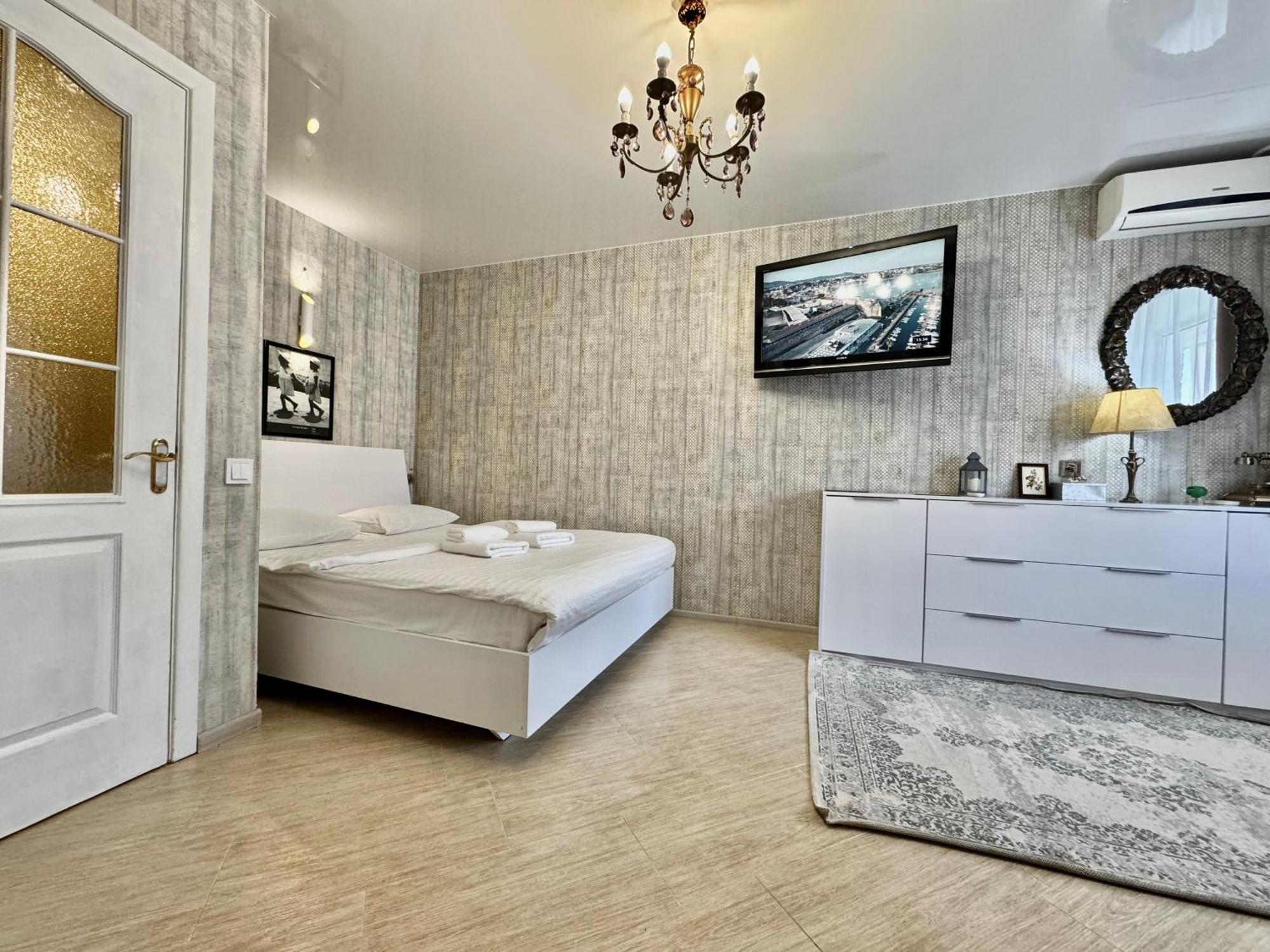 Apartpoltava Смак Італії У Самому Центрі Полтави , Білосніжна Студія В Новобудові, Банківський Чек Zewnętrze zdjęcie